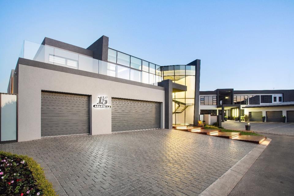 Estate Driveway Paving
