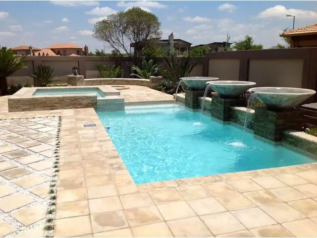 Pool Surround Paving
