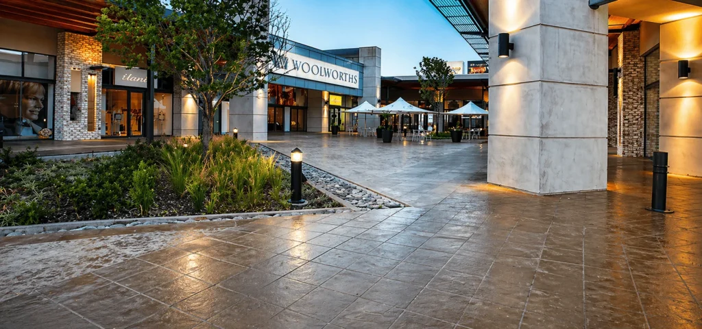 Commercial Mall Paving