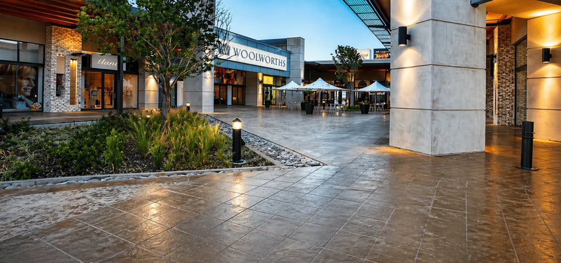 Woodmead Retail Paving