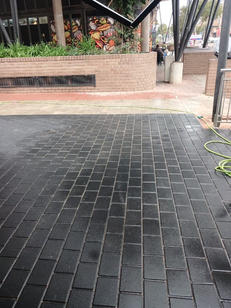Commercial Sidewalk Paving