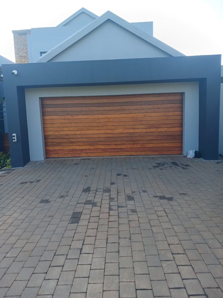 Serengeti Golf Estate - Driveway